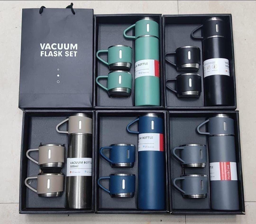 Vacuum Flask Set with 2 Cups, Double Wall Stainless Steel Thermo 500ml Vacuum Insulated Bottle Water Flask Set with 3 Cups Gift Set with Two Cups Hot & Cold (Multicolor)